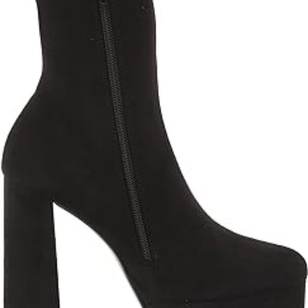 Madden Girl Platform Bootie Black Suede Size 9